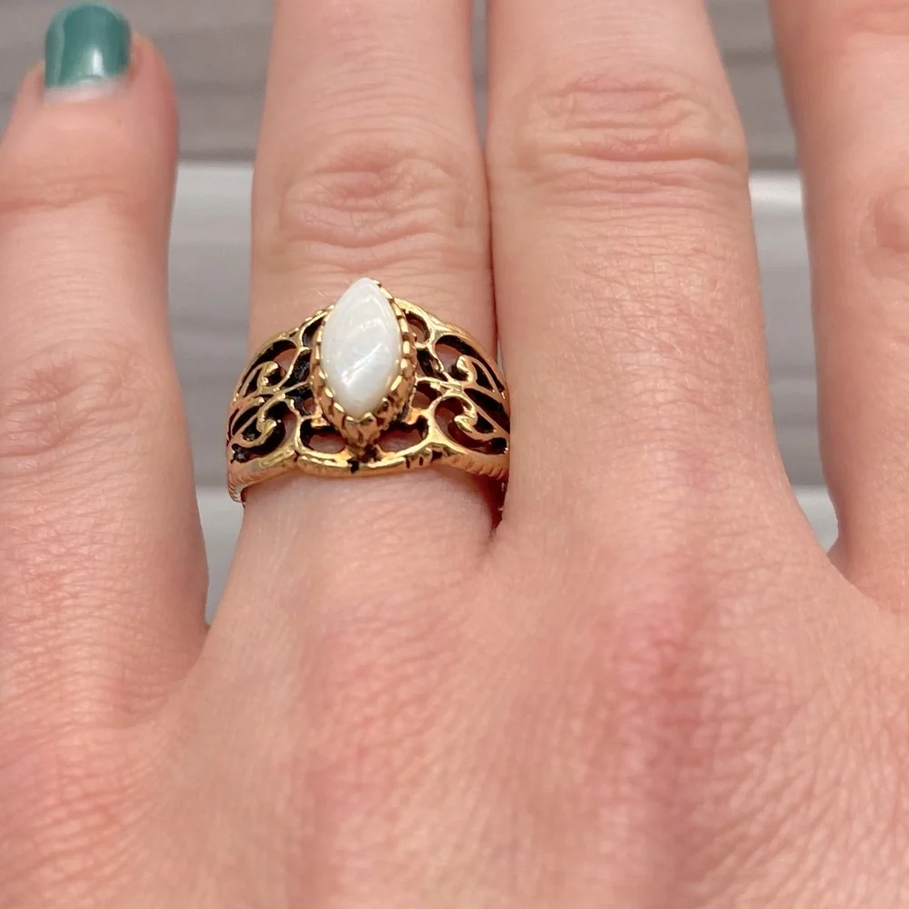 Joseph Esposito | Jewelry | Vintage Genuine Opal And 4kt Gold Ge